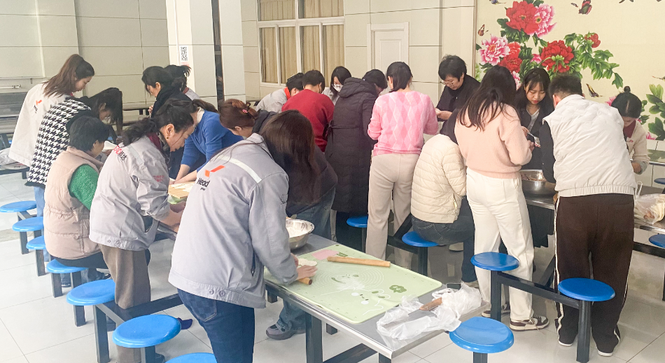 冬至大如年 人间小团圆 | 开云唯一官网_开云（中国）集团组织冬至包饺子活动